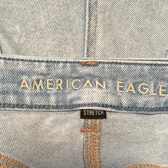 American Eagle distressed jeans size 16 Short - Picture 7 of 8